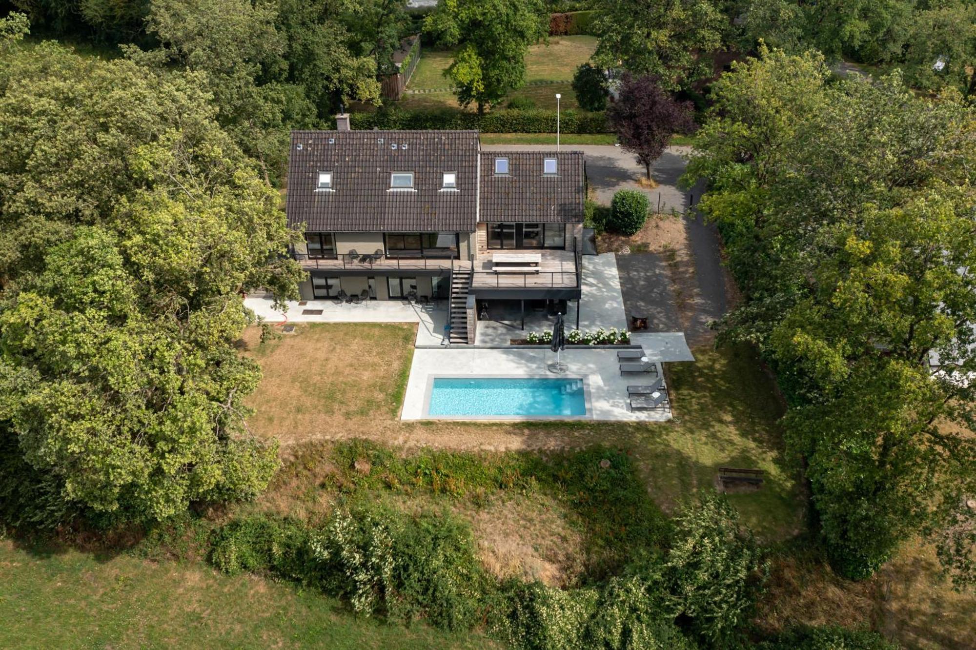 Gite 1 Maison Caerdinael - Gite 14 Personnes Sur Les Hauteurs De Durbuy Exterior photo
